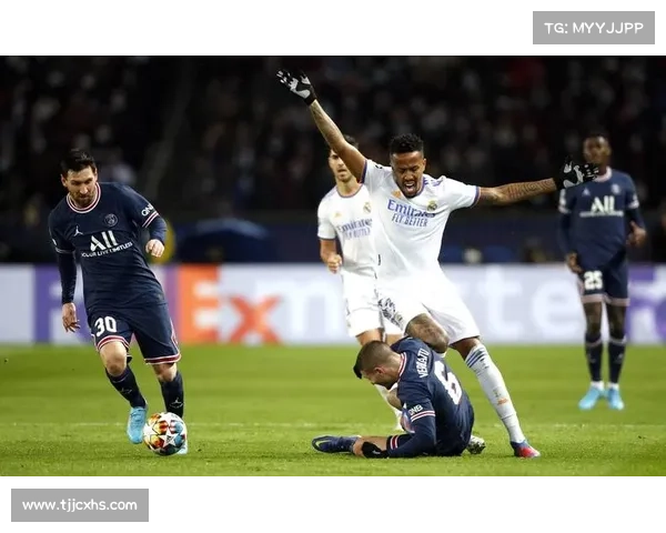 巴黎与马赛巅峰对决五大看点解析激烈碰撞背后的精彩故事 巴黎与马赛巅峰对决五大看点解析激烈碰撞背后的精彩故事